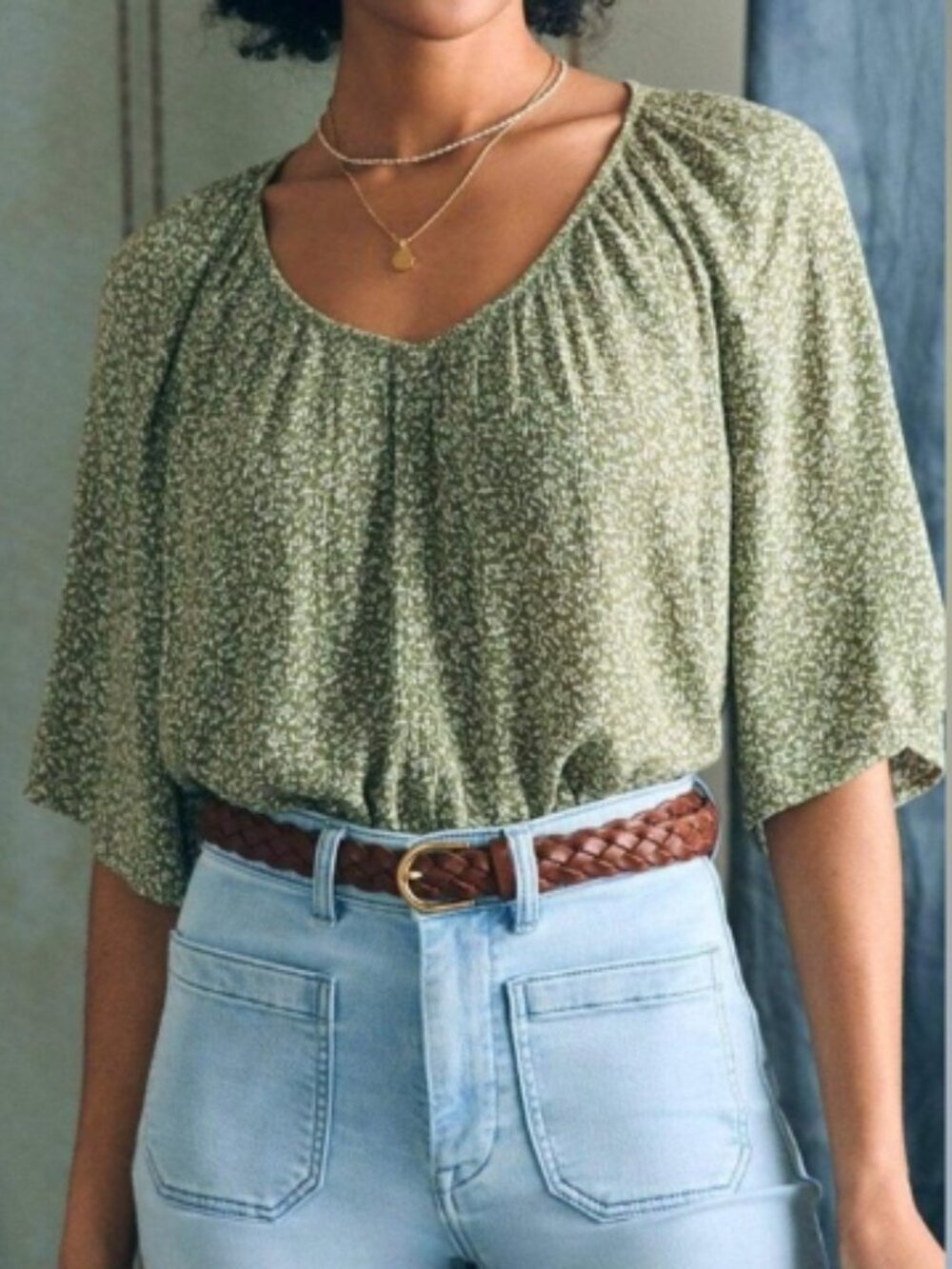 Faherty Amira Top, Ditsy Floral, Flowy V-Neck, Elbow Sleeve- Womens Large - Picture 2 of 14